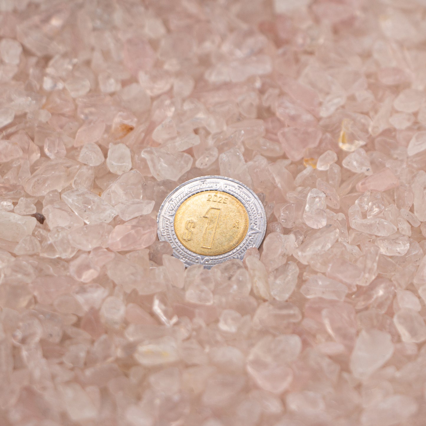 Cuarzo Rosa Confeti – Energía Rosa de Sanación, Ternura y Equilibrio Emocional