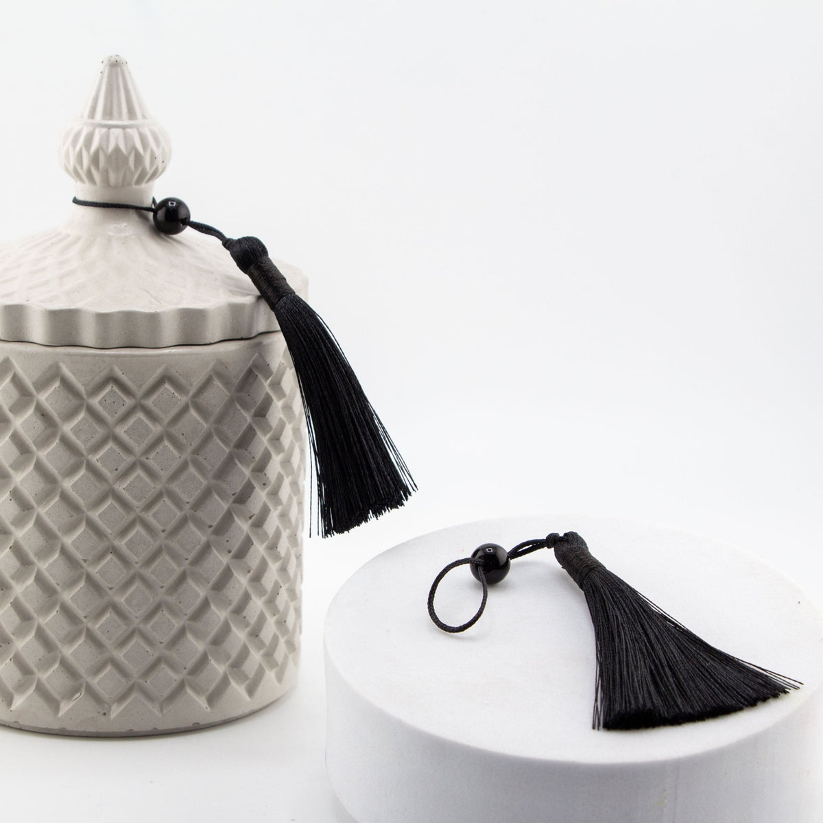 Borlas Chicas Decorativas - Negro para Velas – Tassels de Seda con Cuentas | Accesorios para Vasos de Velas de Lujo - Candle Craft