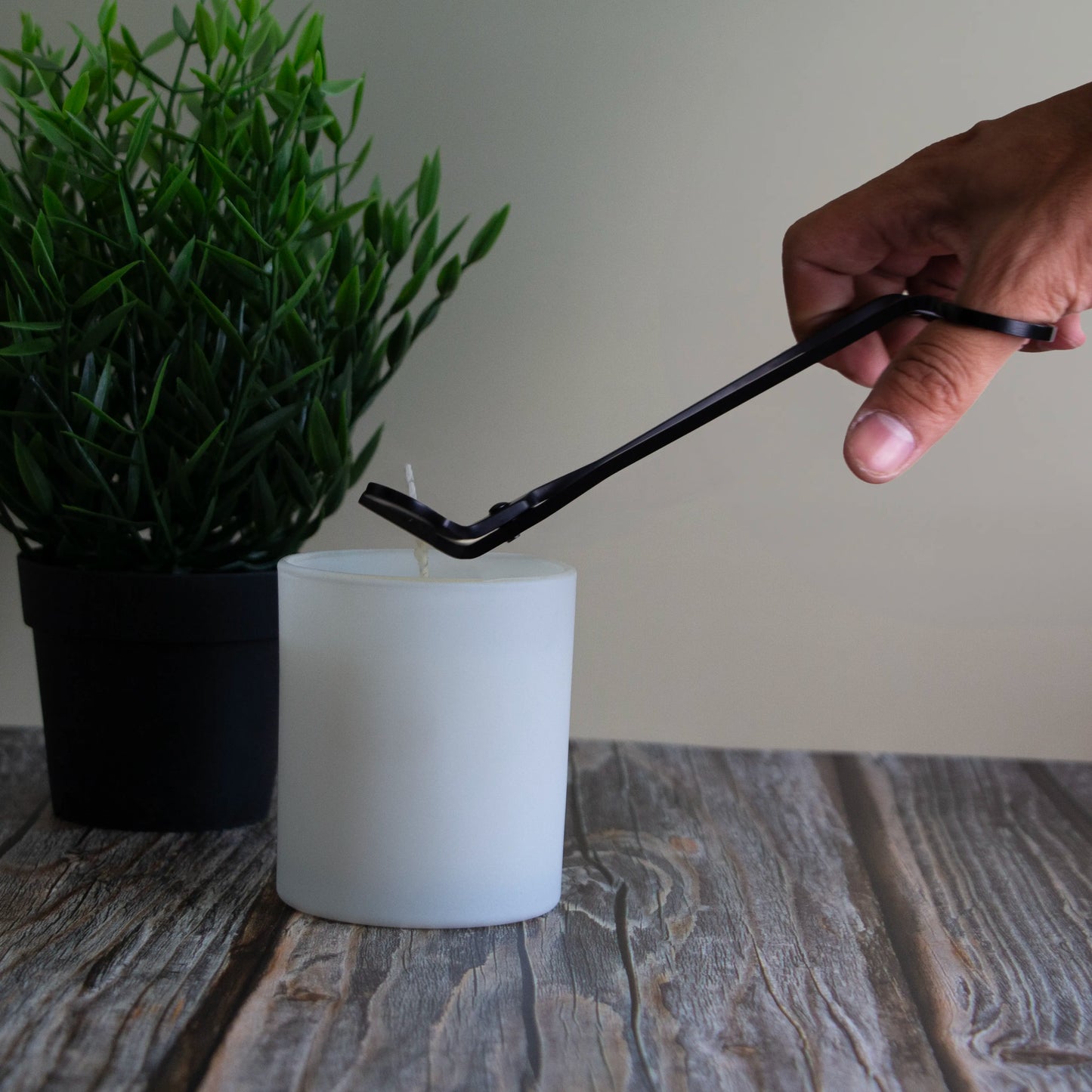 Apagavelas, Cortapabilo y Gancho de Pabilo - Kit de Herramientas para Cuidado de Velas - Negro Mate
