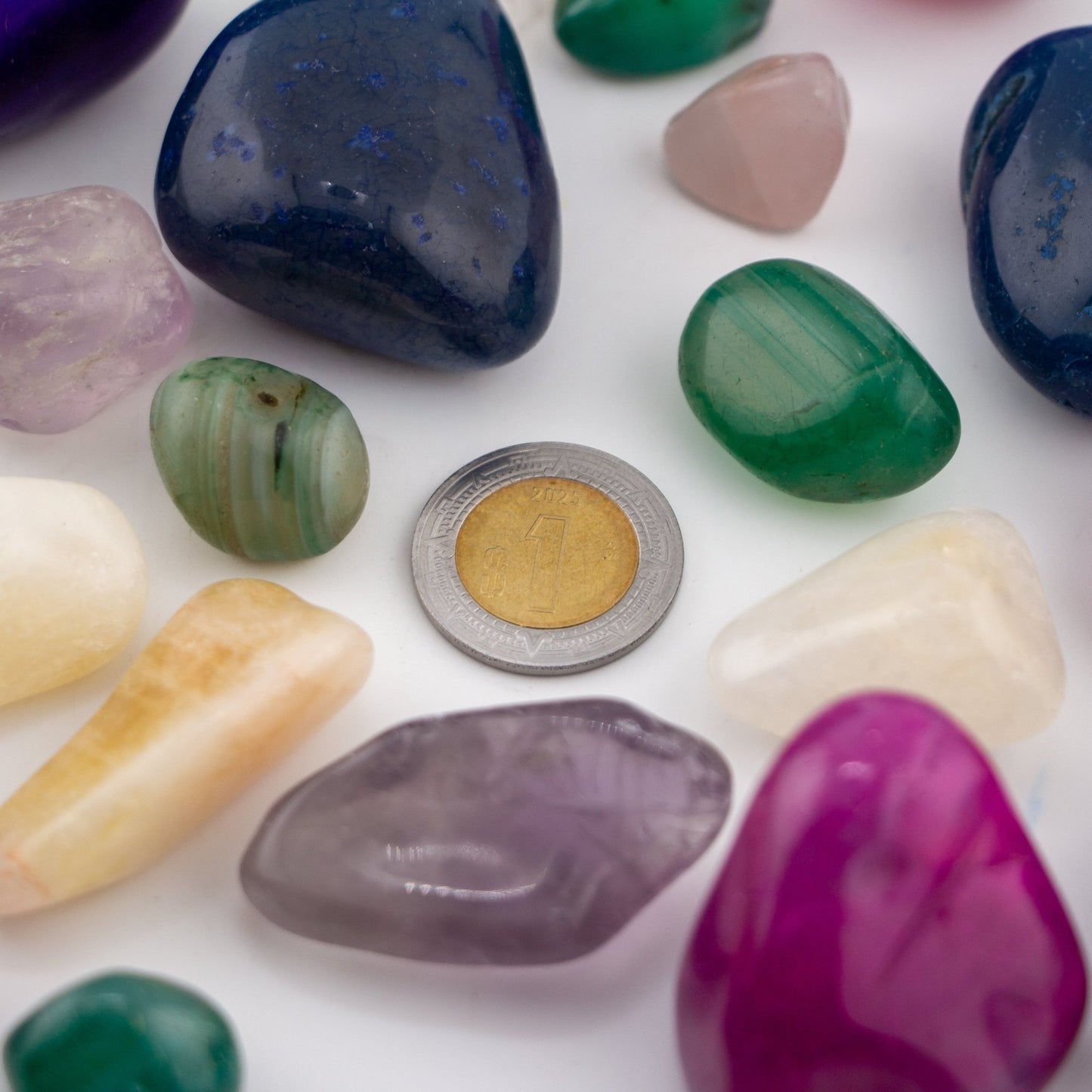 Cuarzos Surtidos Pulidos – Piedras Preciosas Moradas, Azules, Amarillas, Blancas, Verdes, Rosas Naturales para Decoración de Velas y Armonía - Candle Craft