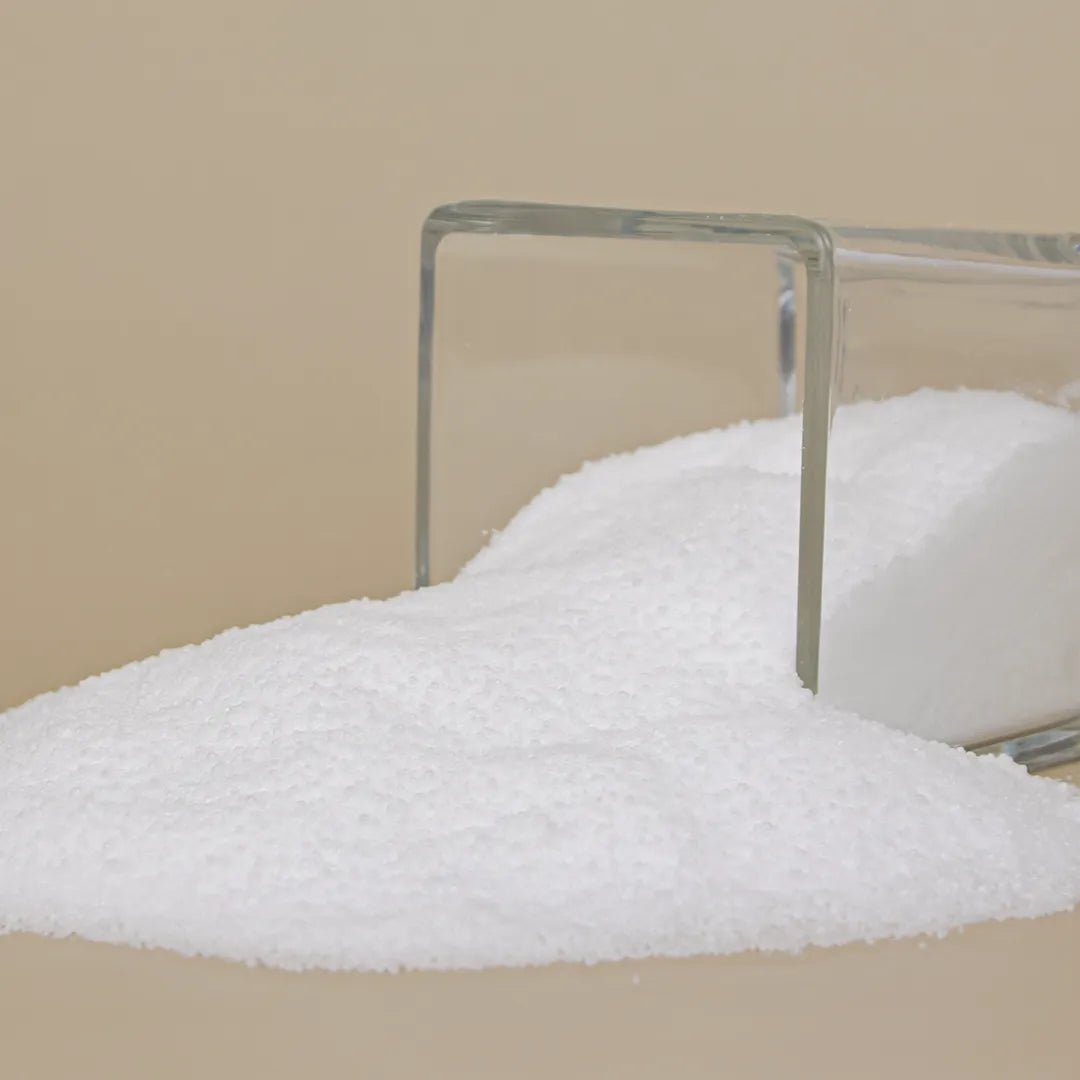 Estearina de Palma – Aditivo para Velas con Mejor Desmolde, Más Dureza y Acabado Blanco Blanco Profesional - Candle Craft