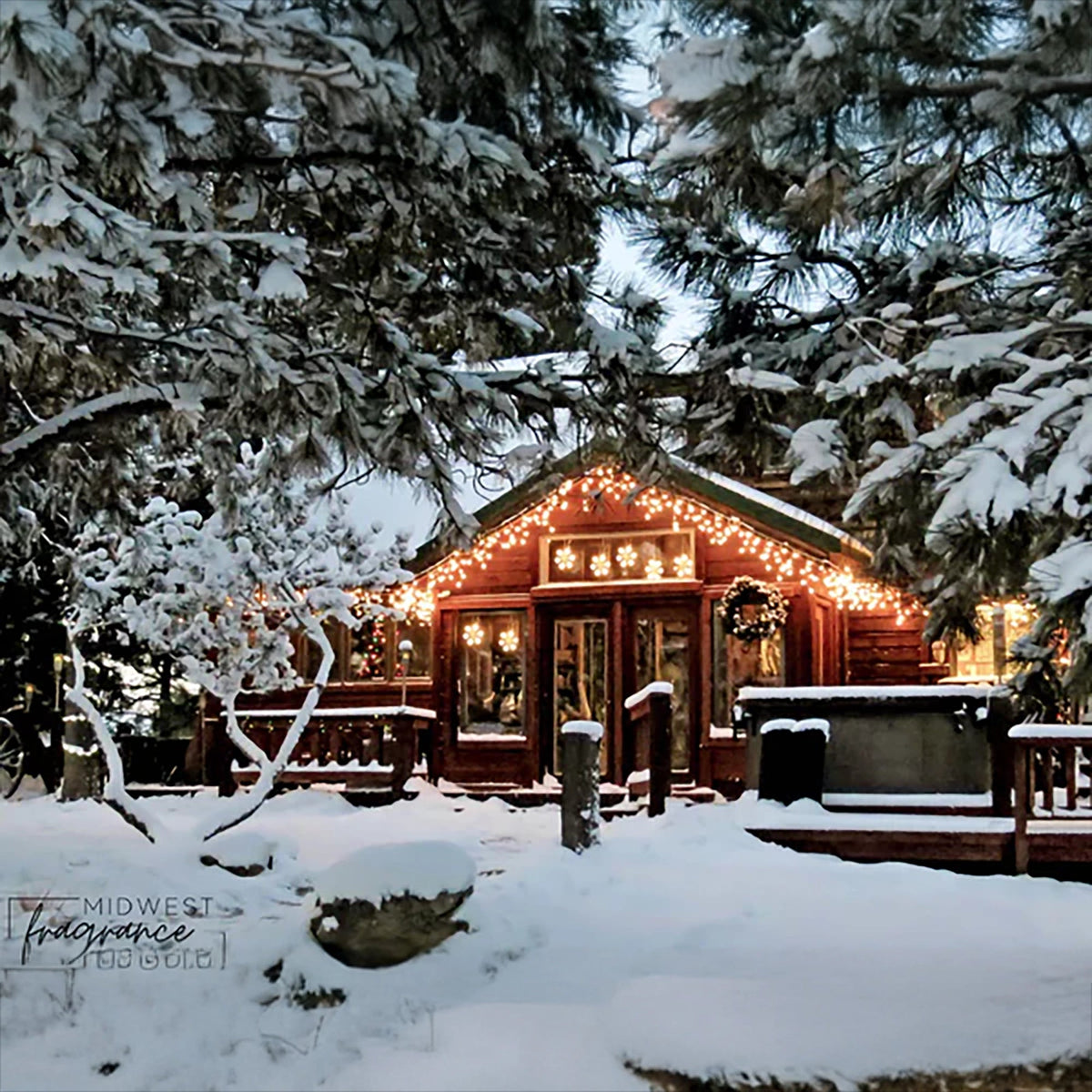 Fragancia Midwest Fragrance Company - Christmas Cabin - Cabaña Navideña - Importado de USA - Candle Craft