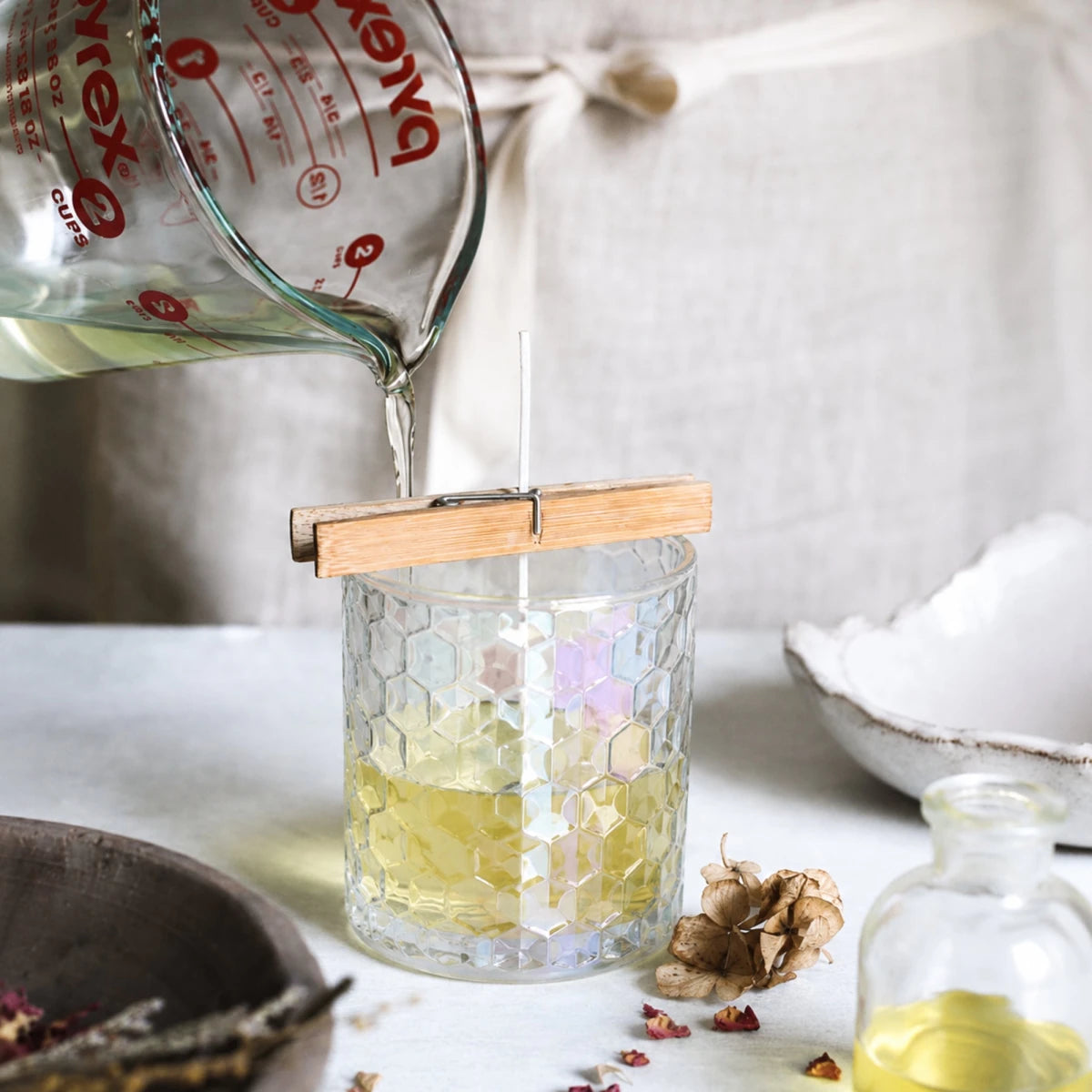 190ml - Oslo Vaso de vidrio con Patrón Hexagonal para velas - Frasco Transparente Tornasol - Candle Craft