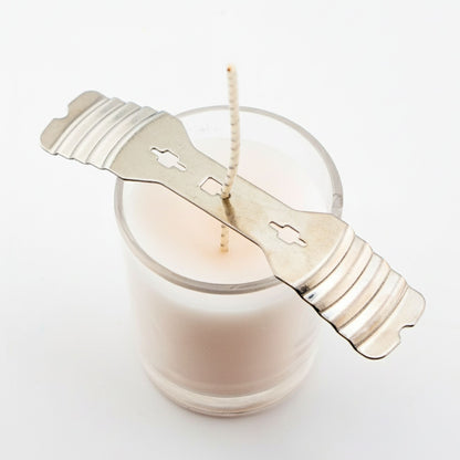 Centrador de Mecha Universal para Velas | Soporte Metálico con 3 Agujeros para Pabilo