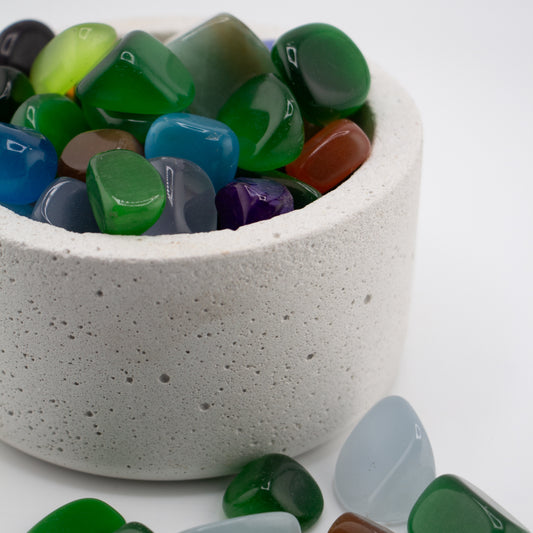 Ojo de Gato Pulido – Piedra Verde Café Azul Morado de Intuición y Protección para Velas y Decoración