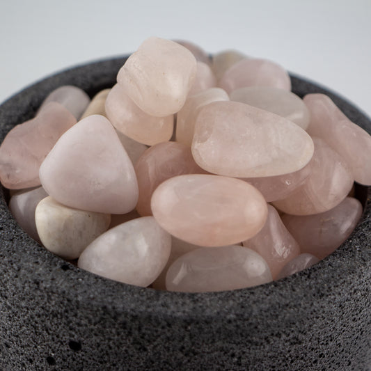 Cuarzo Rosa Pulido – Piedra del Amor y la Armonía para Velas y Decoración - Grado A