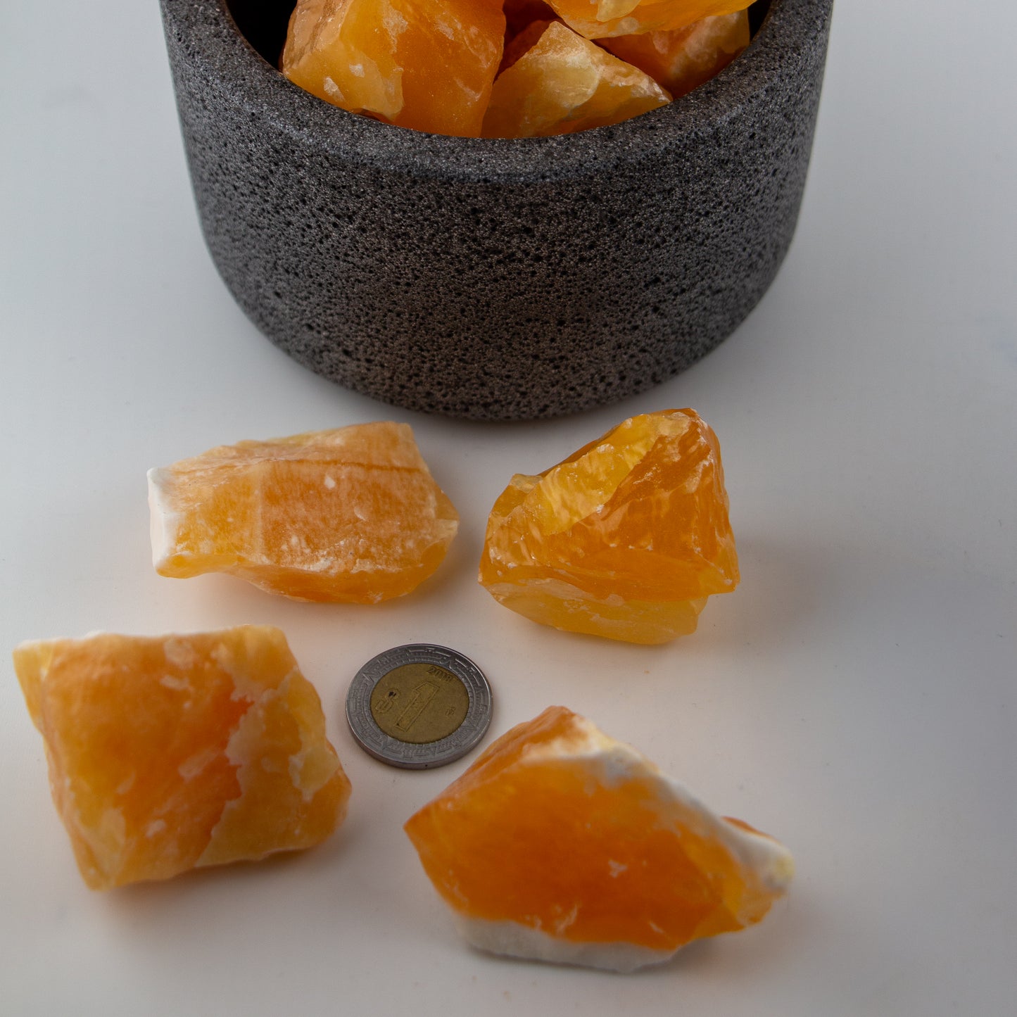 Calcita Naranja en Bruto – Piedra de la Creatividad y la Vitalidad para Velas y Decoración