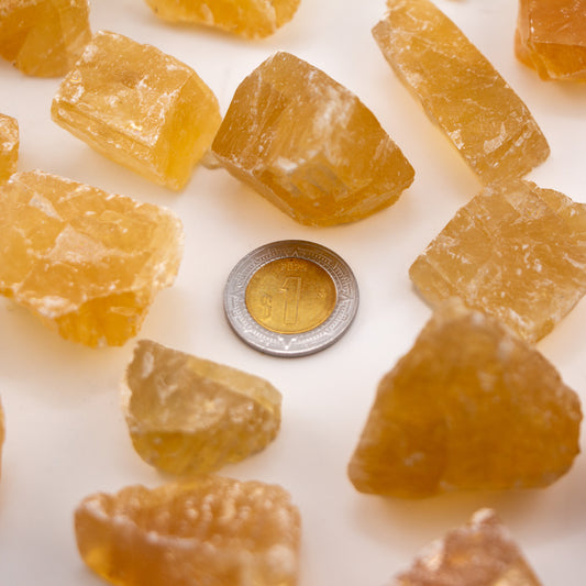 Calcita Citrino Amarilla en Bruto – Piedra de Vitalidad, Energía Positiva y Claridad para Velas y Decoración