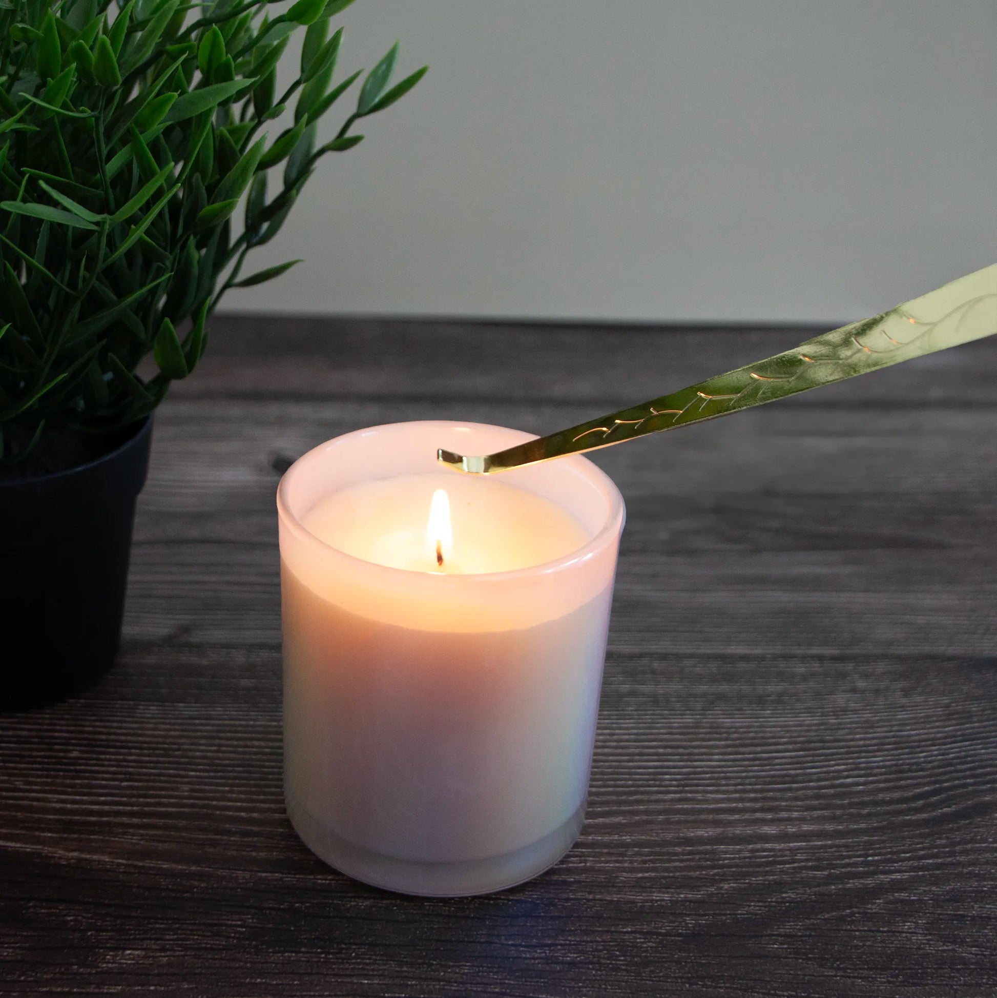 Apagavelas, Cortapabilo y Gancho de Pabilo - Kit de Herramientas para Cuidado de Velas - Dorado Metálico - Candle Craft