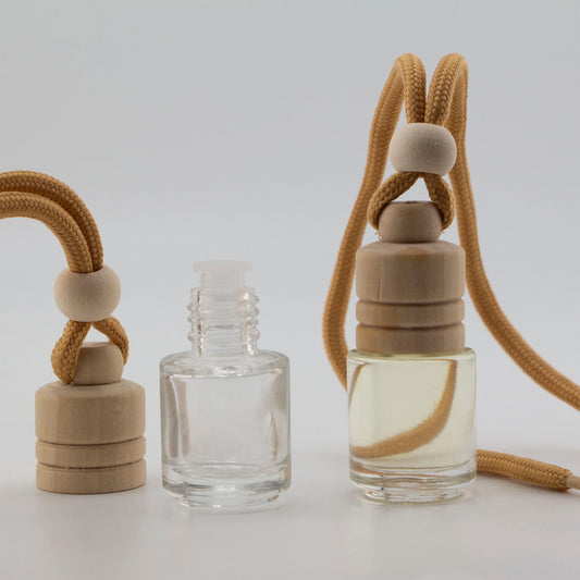 Difusor Aromático / Aromatizante para Auto / Carro – Frasco Colgante Recargable de Vidrio y Madera