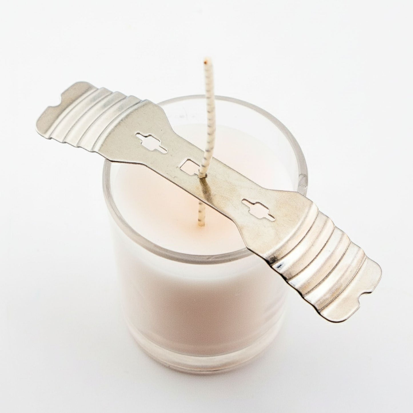Centrador de Mecha Universal para Velas | Soporte Metálico con 3 Agujeros para Pabilo - Candle Craft