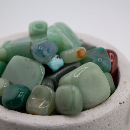 Cuarzo Ágata de Musgo Pulido – Piedra Verde Esmeralda Café de la Estabilidad y el Crecimiento para Velas y Decoración - Candle Craft