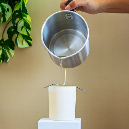 Jarra de Aluminio para Derretir Cera y almohadillo térmica - 1.2 Litros