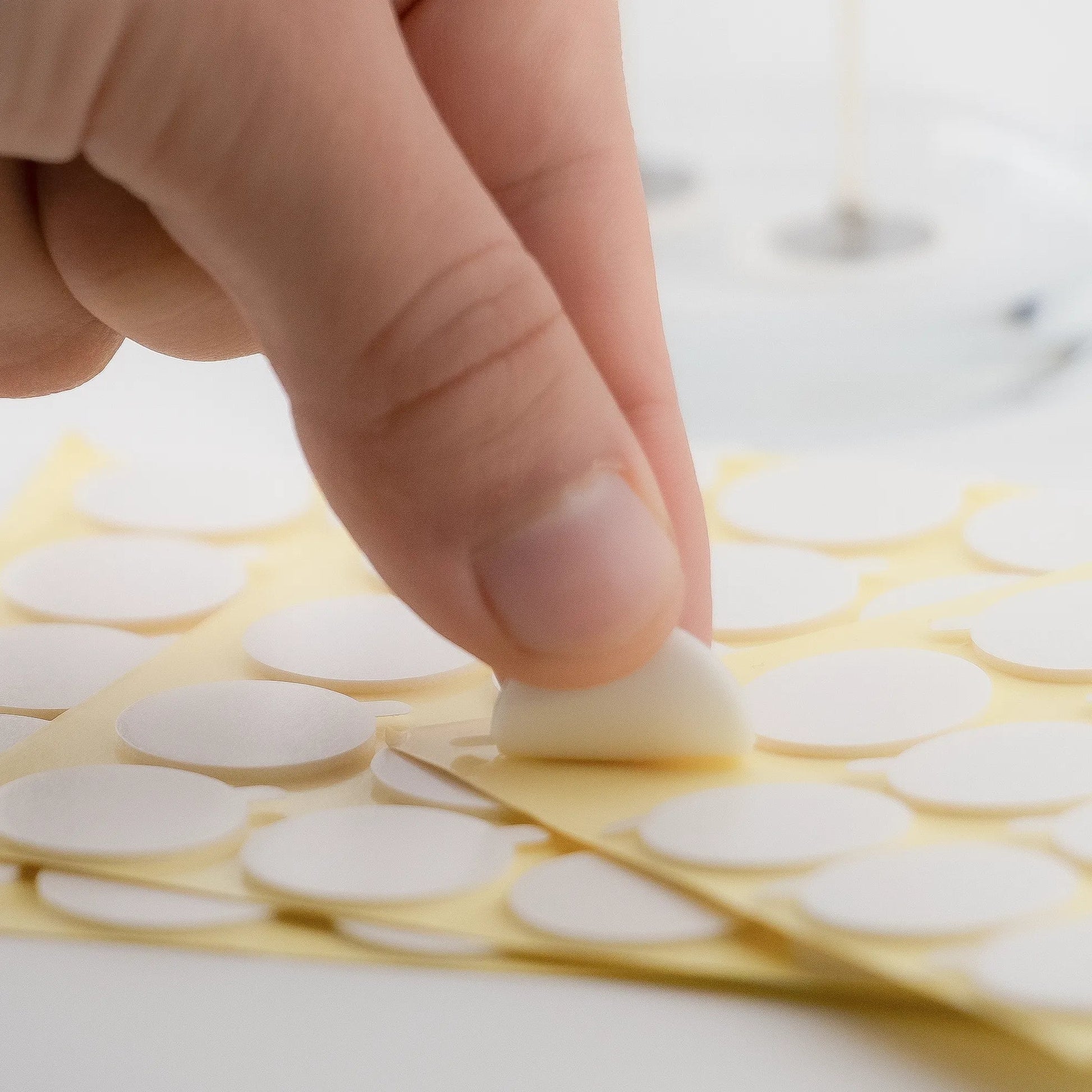 Pegatinas de Pabilo de Vela con Pestaña - Stickers para Fijar Pabilo de Vela | Adhesivos de Doble Cara para Vasos y Moldes - Candle Craft